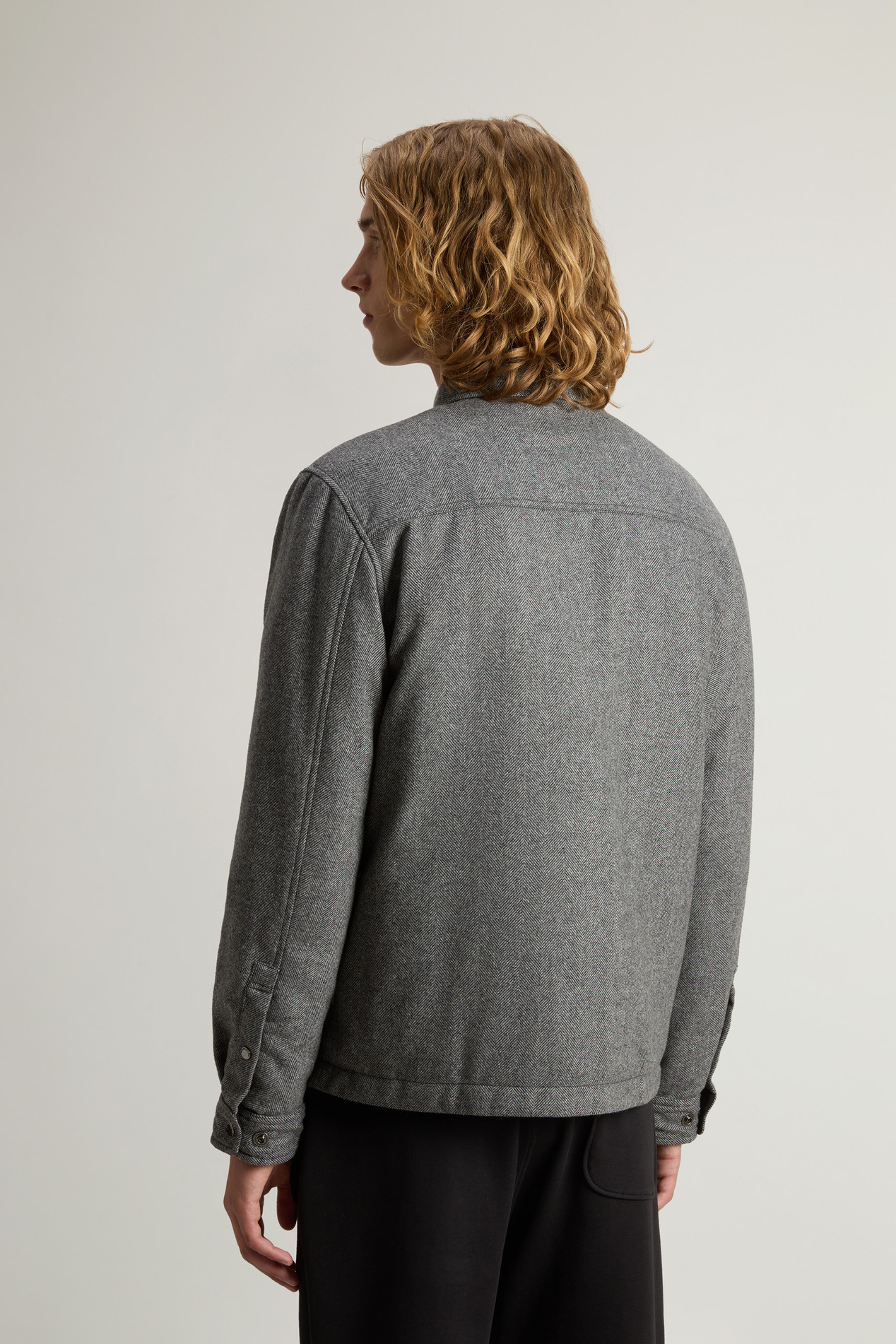 Alaskan Check Overshirt in Recycled Italian Wool Blend Gray photo 3 | Woolrich