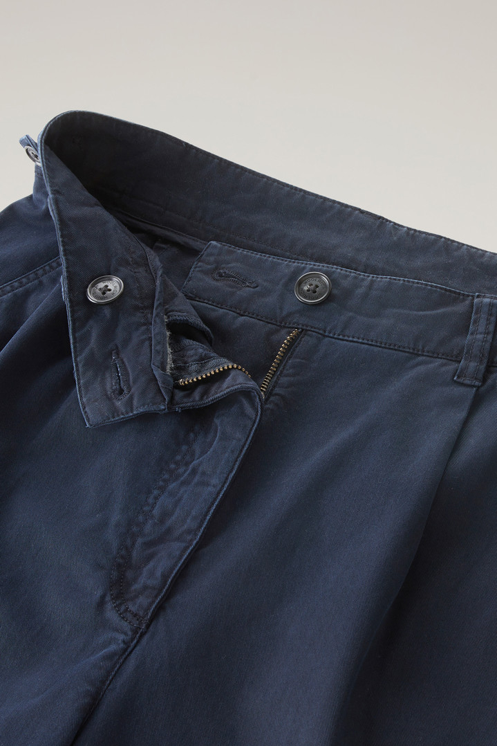 Garment-Dyed Chino Pants in Stretch Cotton Twill Blue photo 2 | Woolrich