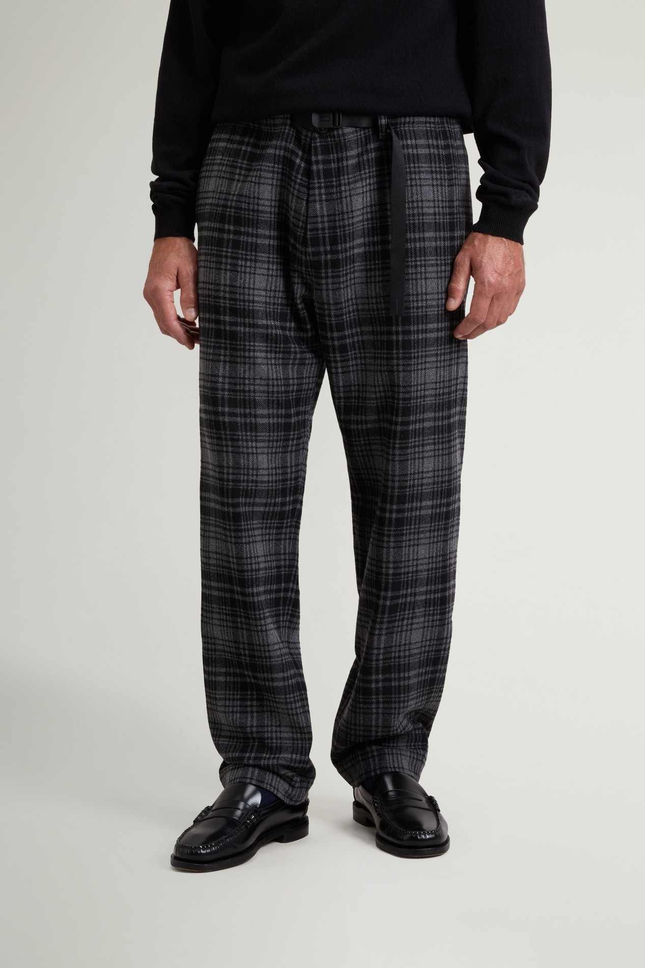 WOOL BLEND FLANNEL EASY PANT Gray photo 1 | Woolrich