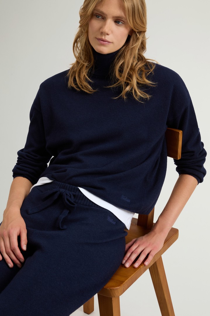 Sweater in Wool and Cashmere Blend Blue photo 4 | Woolrich