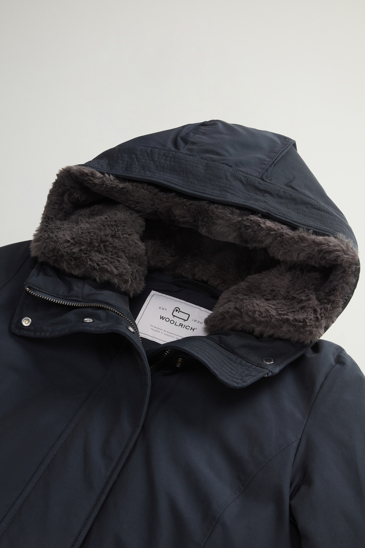 Boulder Parka in Ramar Cloth with Hood and Detachable Faux Fur Trim Blue photo 6 | Woolrich