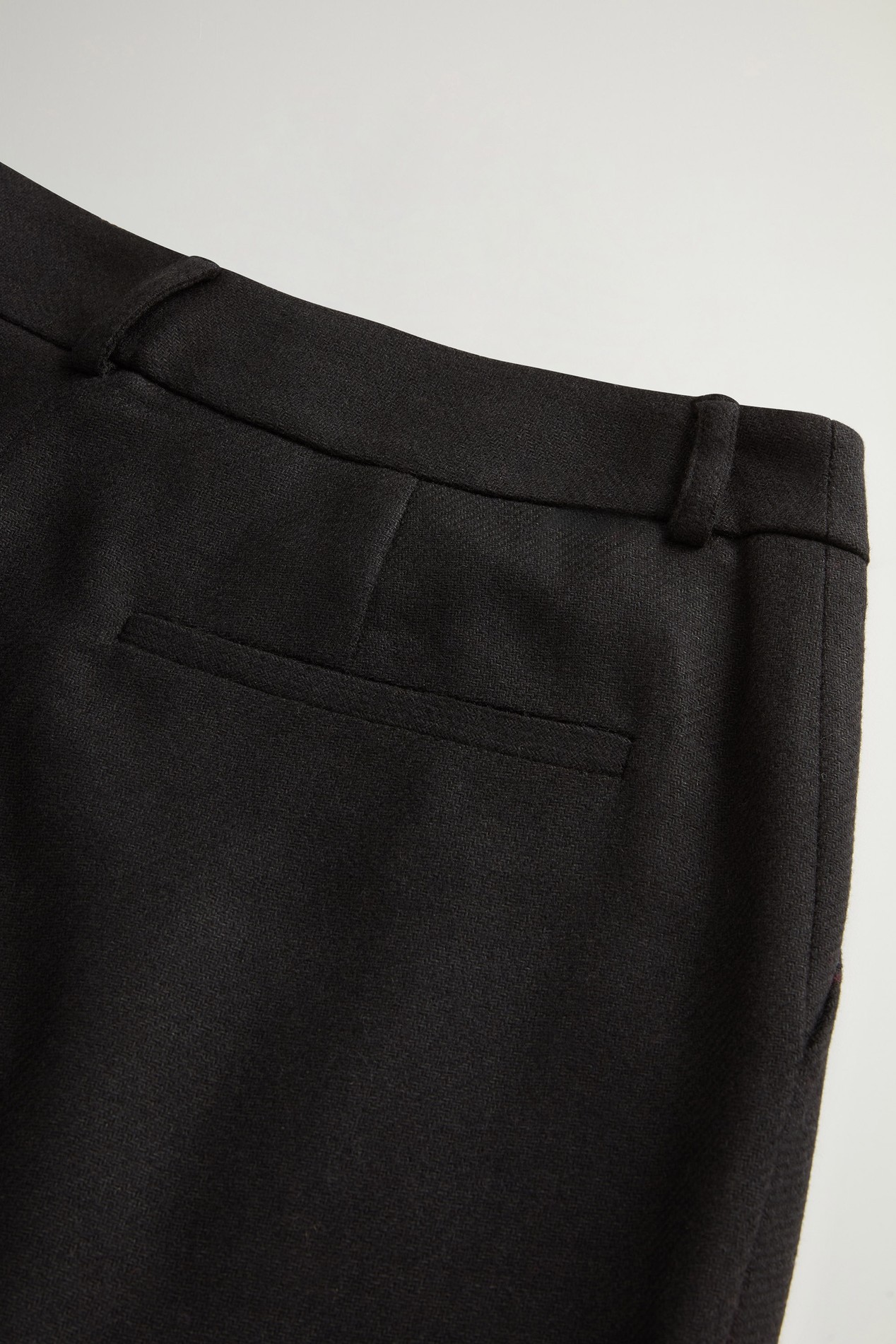 Pants in Wool-Blend Flannel Black photo 6 | Woolrich