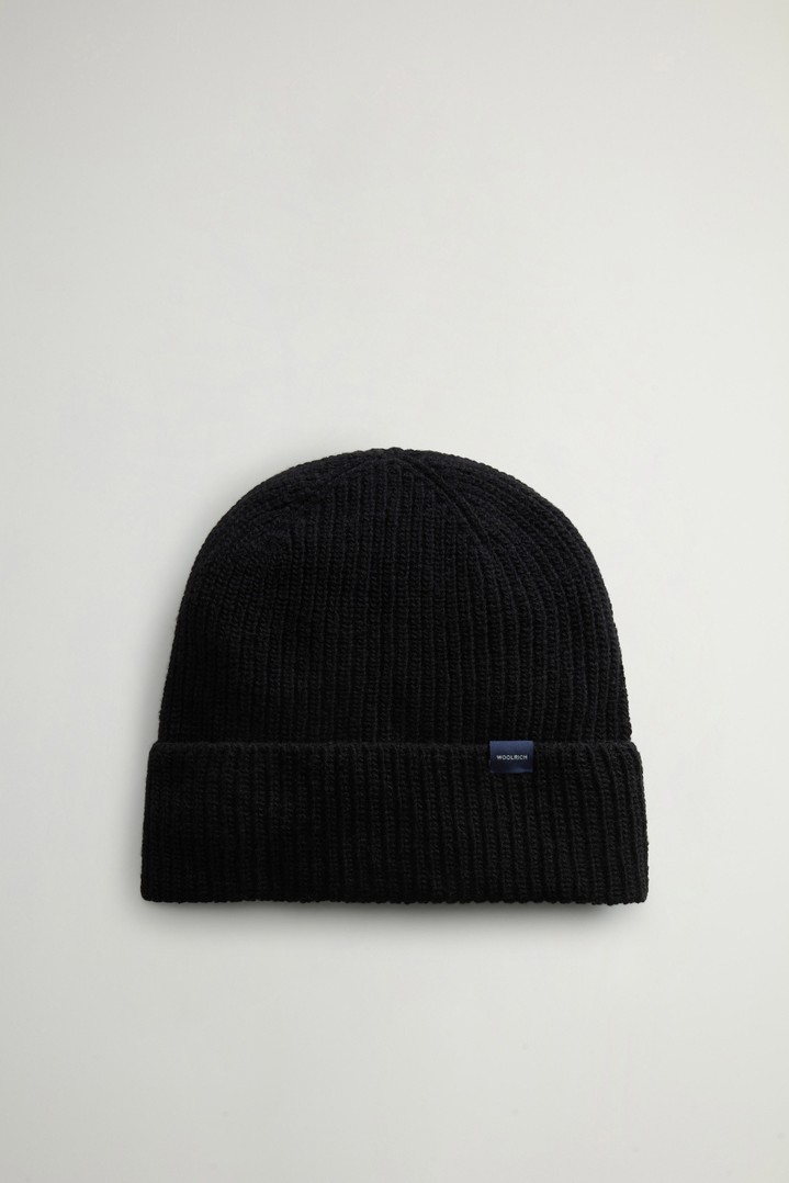 Gift Set with Merino Wool-Blend Beanie and Scarf Black photo 3 | Woolrich
