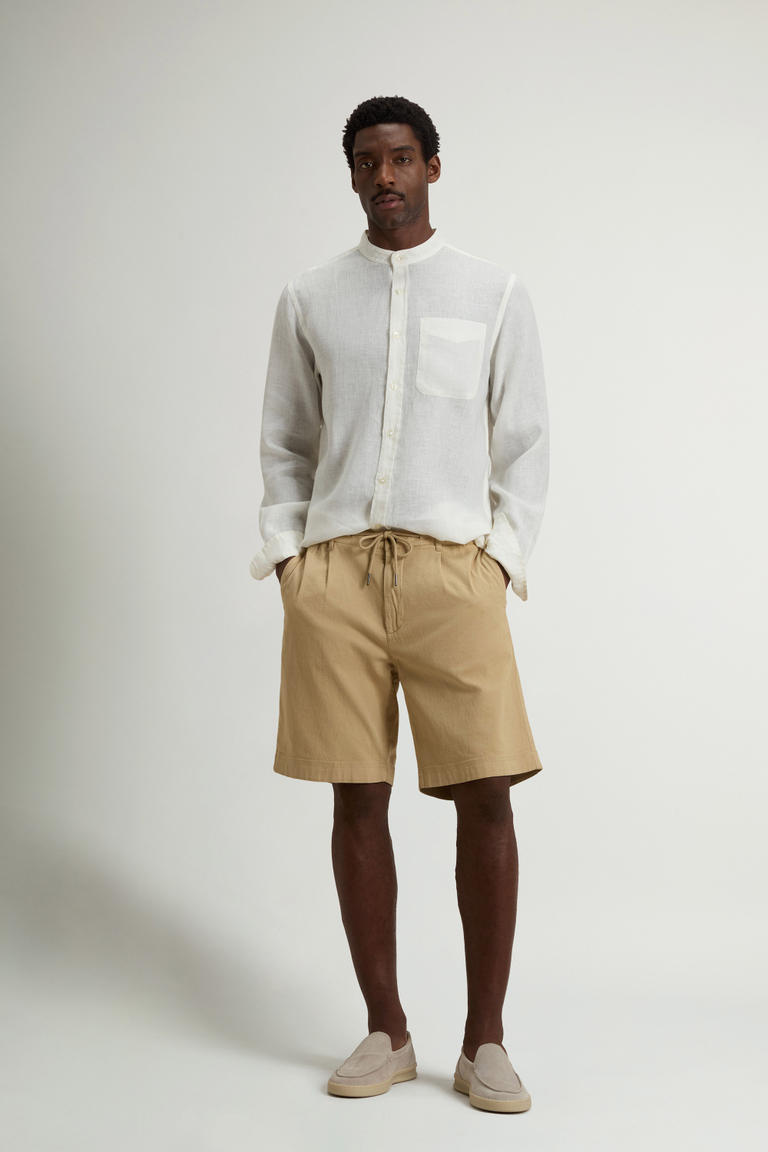 Garment-Dyed Milton Shorts in Cotton and Linen Blend Beige photo 1 | Woolrich