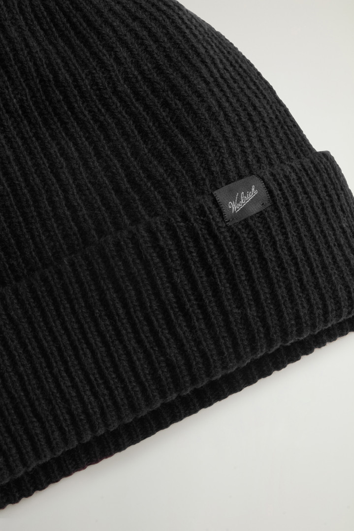 Beanie in Wool Blend Black photo 3 | Woolrich