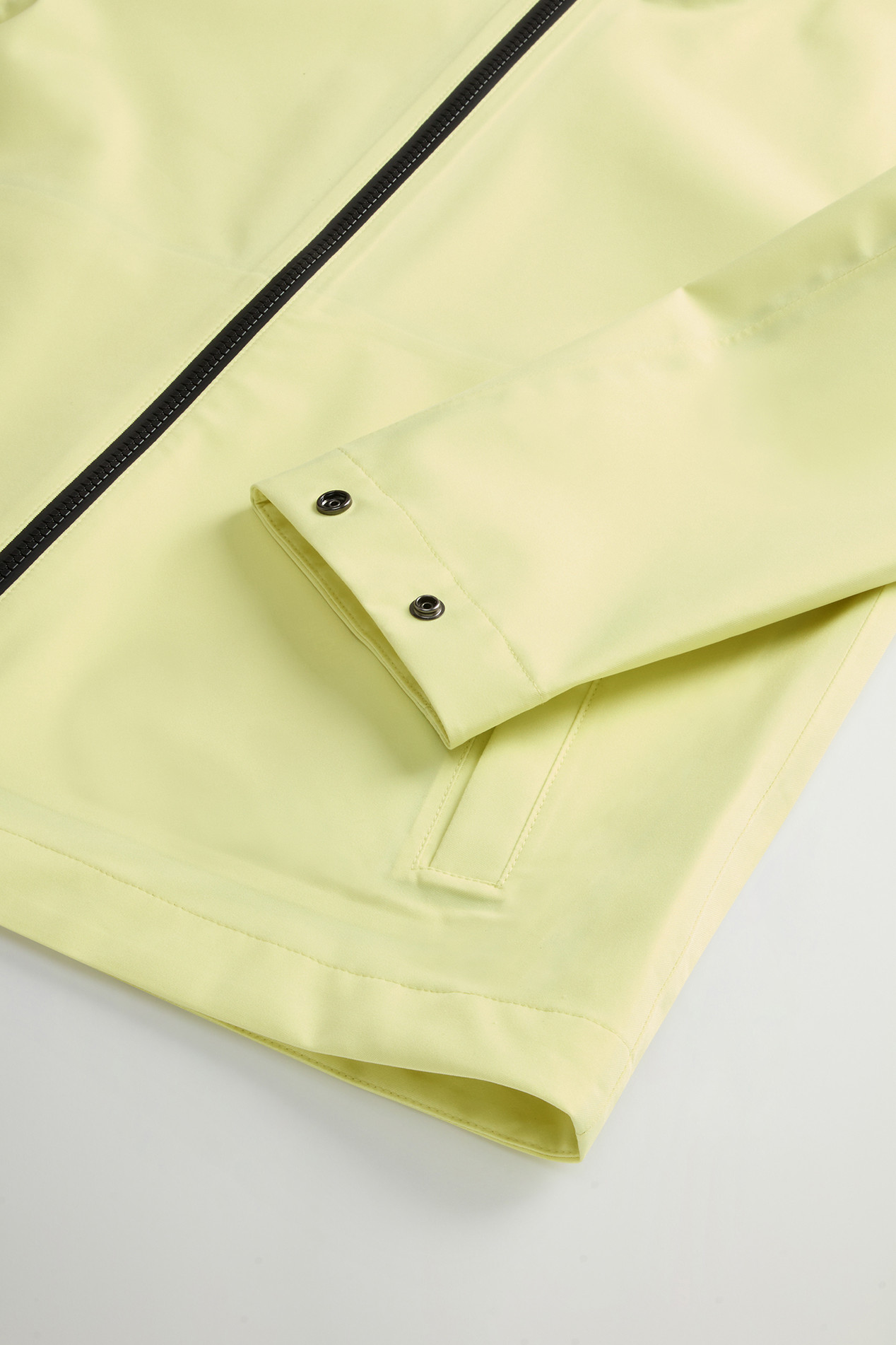 Waterproof Light Stretch Jacket Yellow photo 8 | Woolrich