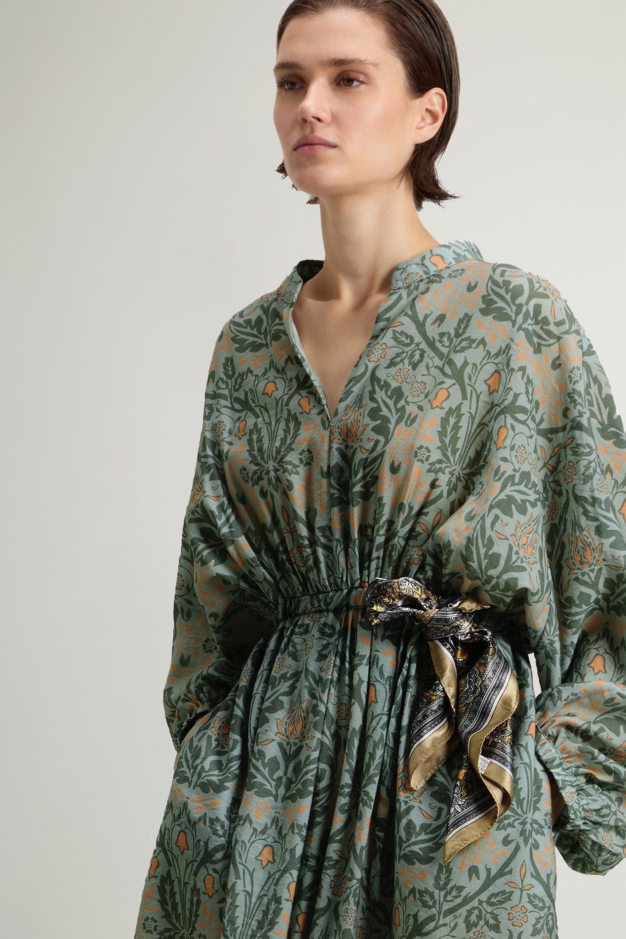 FLUID SHIRT DRESS Green photo 4 | Woolrich