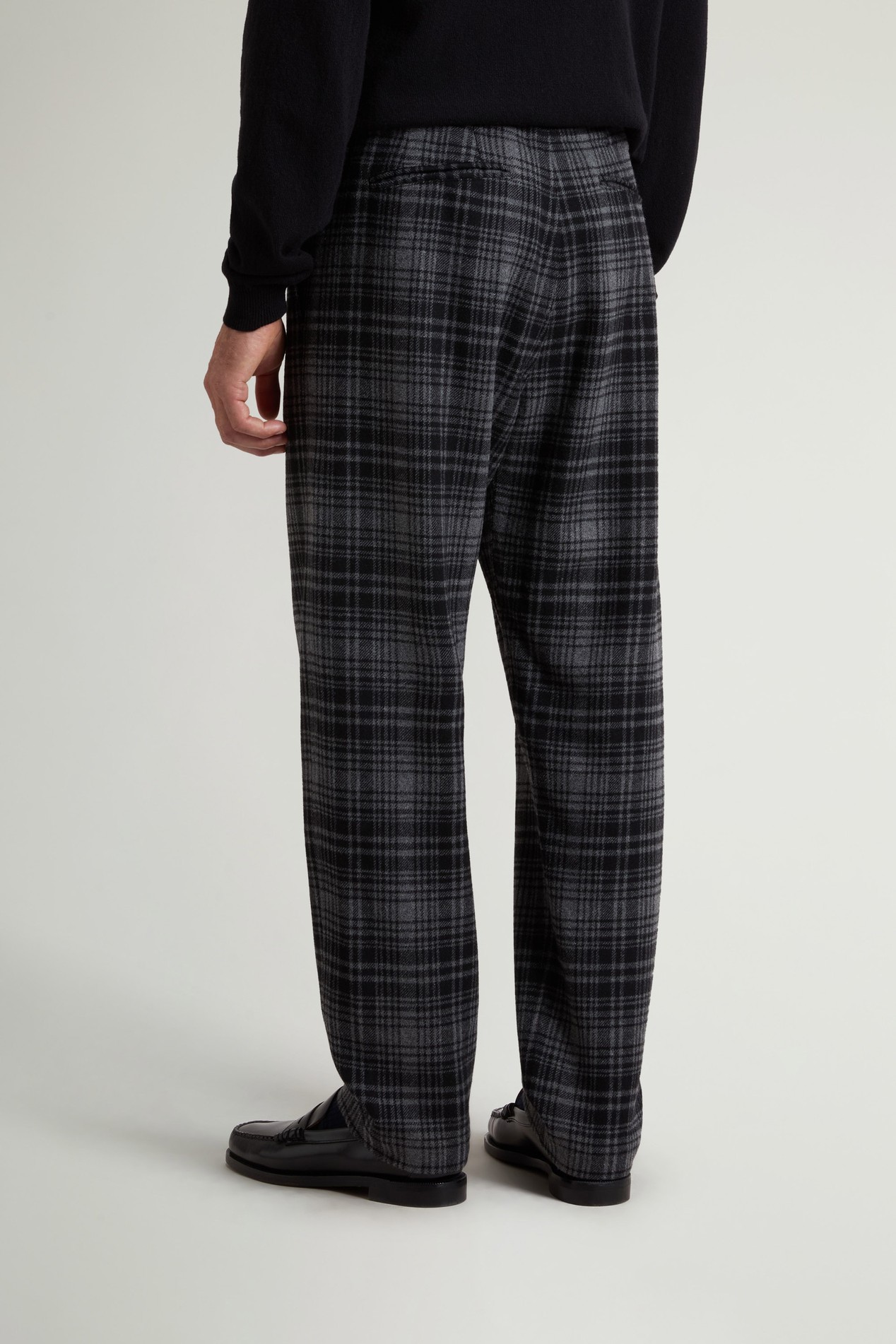 WOOL BLEND FLANNEL EASY PANT Gray photo 3 | Woolrich