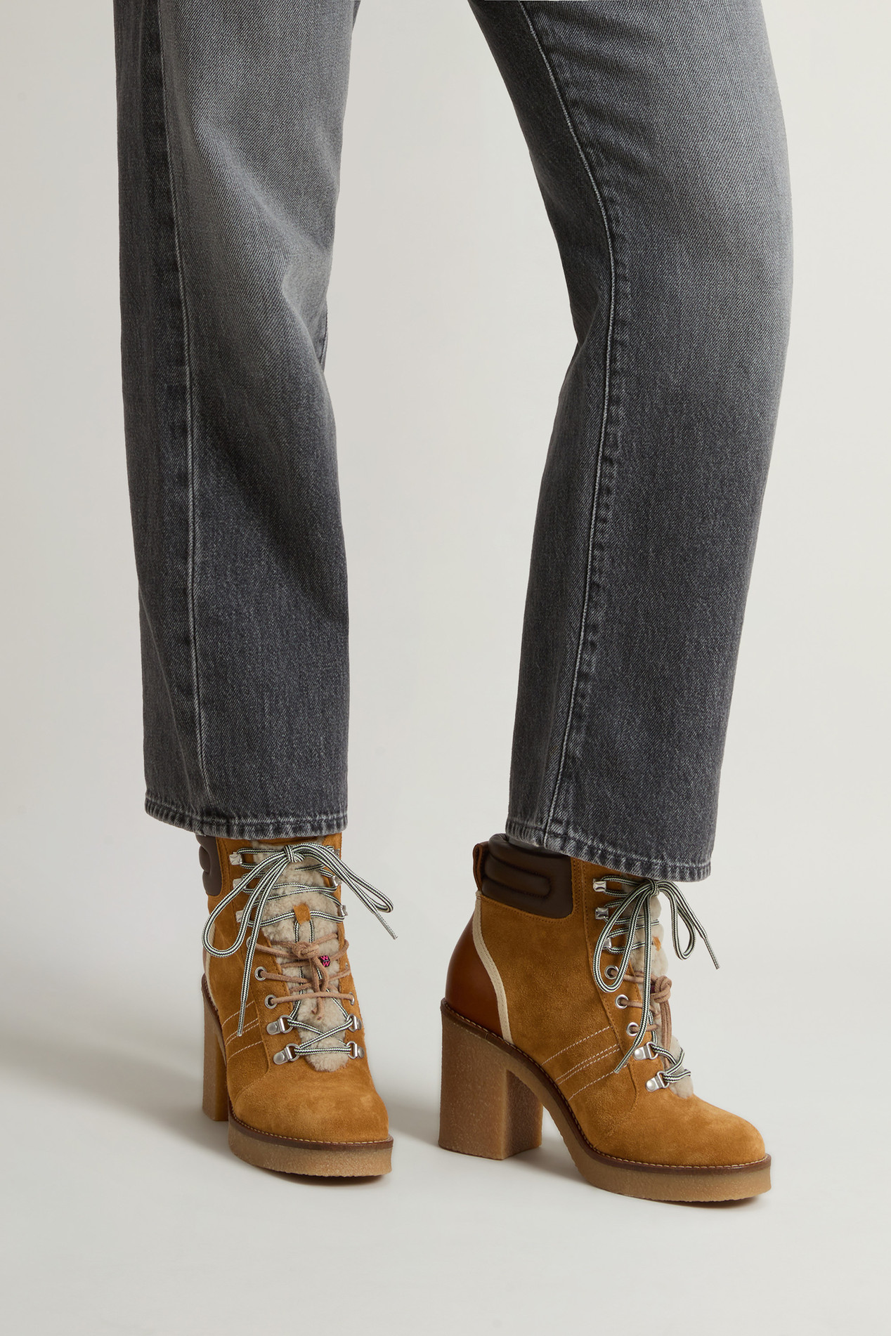 Landhill Ankle Boots in Suede and Cowhide Leather Beige photo 6 | Woolrich