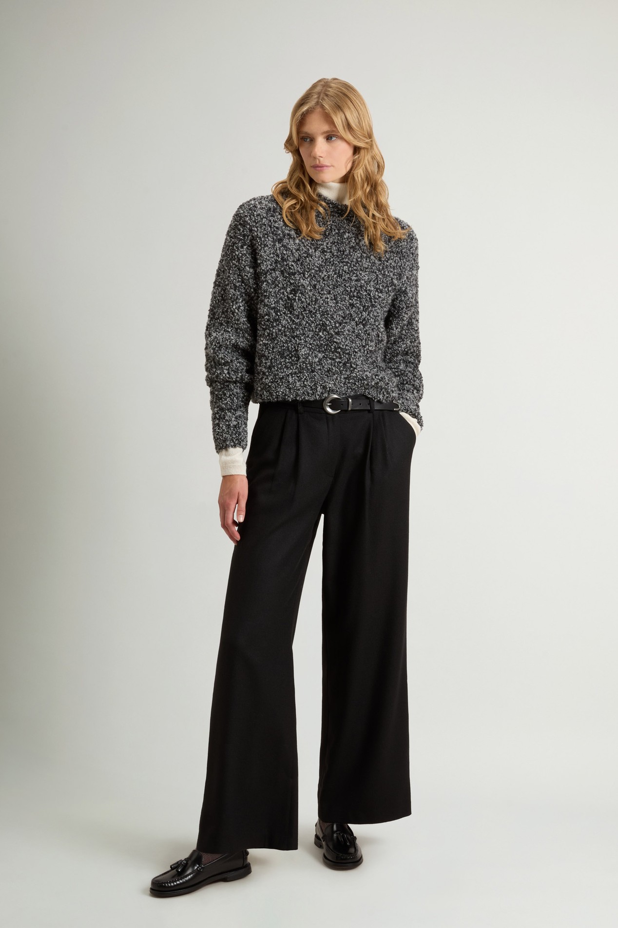 3GG BOUCLE TURTLENECK Black photo 2 | Woolrich