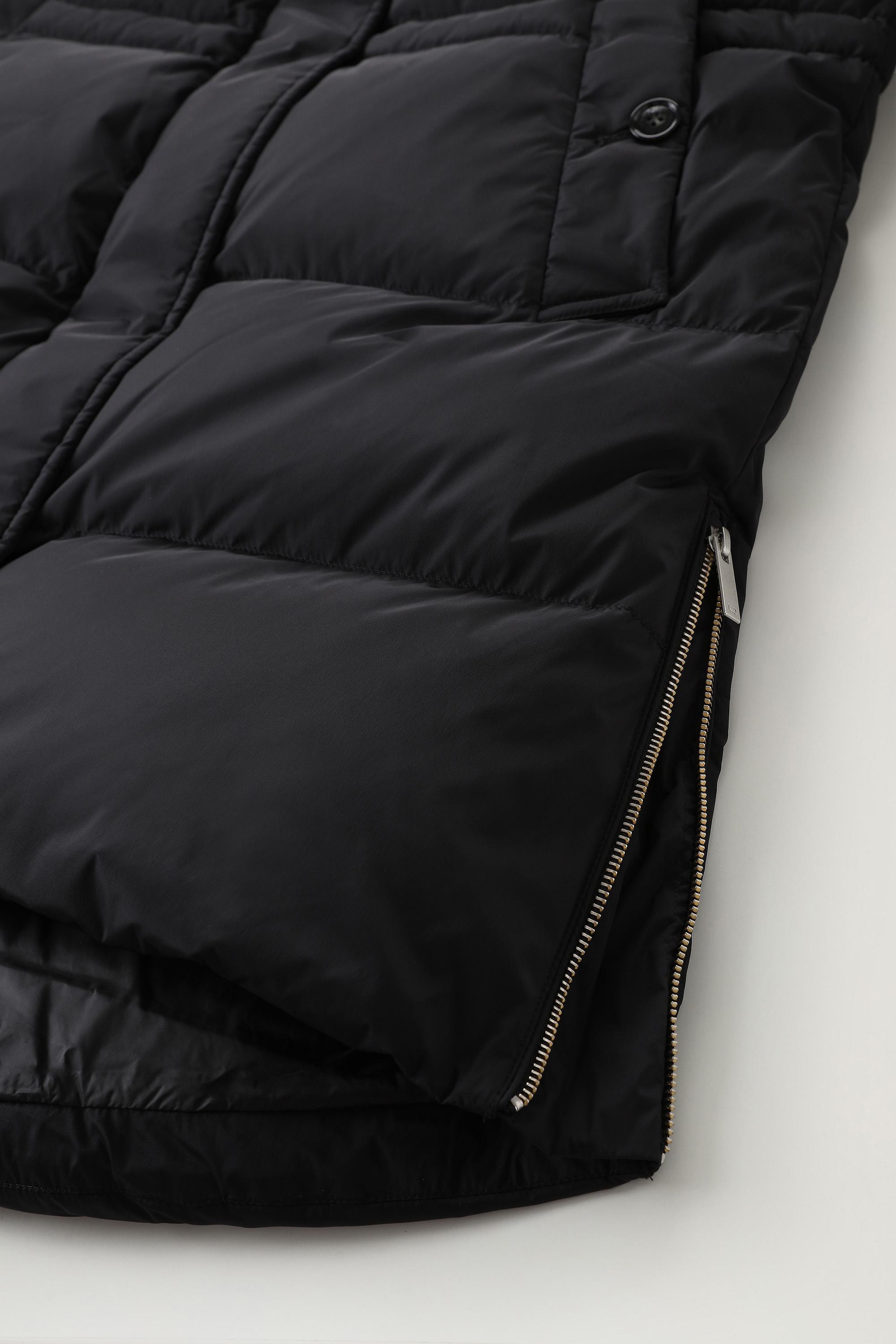 Hooded Alsea Down Jacket in Stretch Nylon Black photo 5 | Woolrich