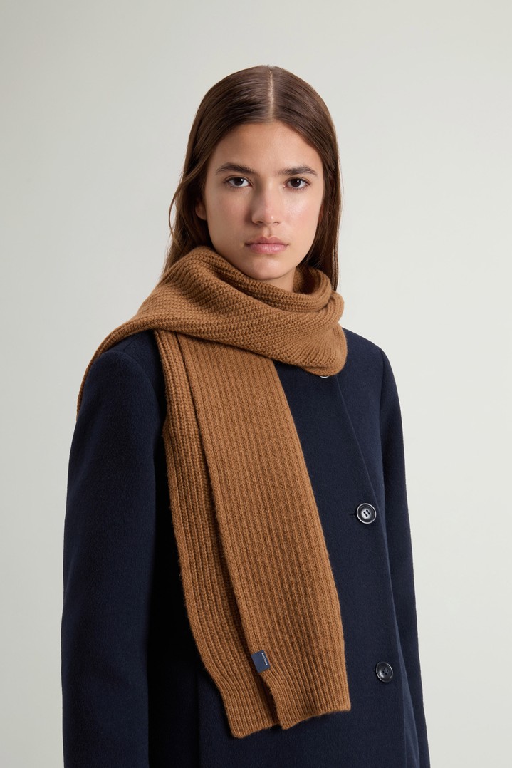 CASHMERE BLEND SCARF Brown photo 1 | Woolrich
