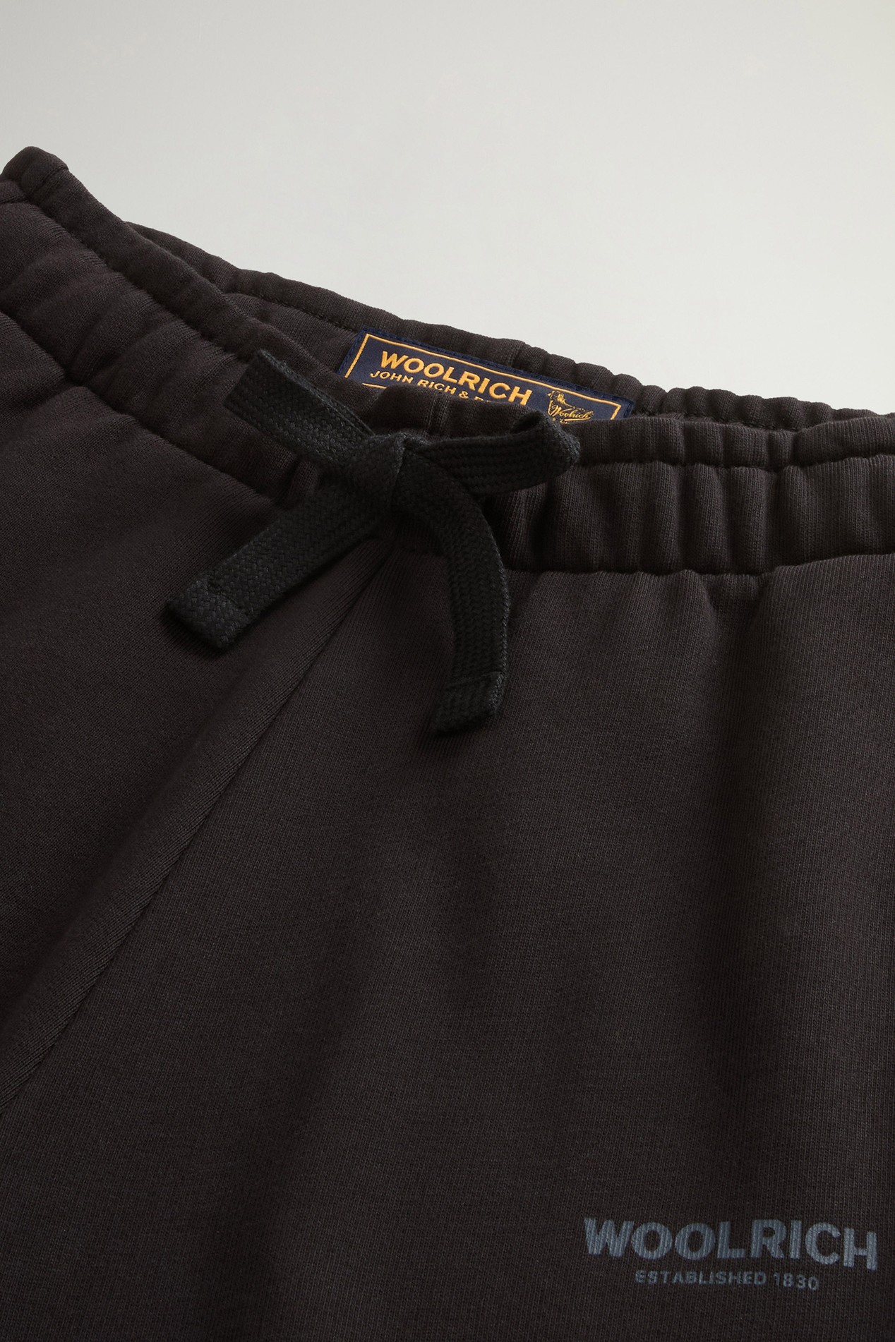 LOGO SWEATPANT Black photo 2 | Woolrich