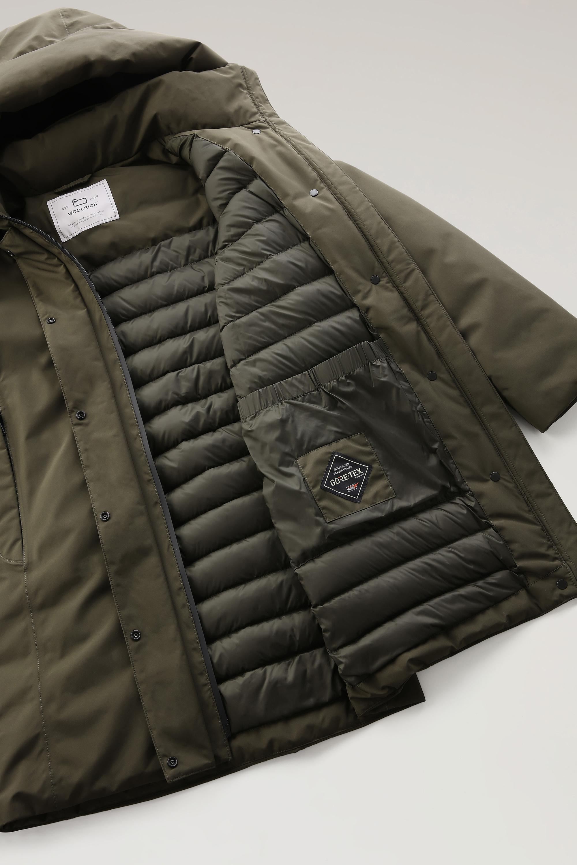 GORE-TEX Waterproof Marshall Parka Green photo 7 | Woolrich