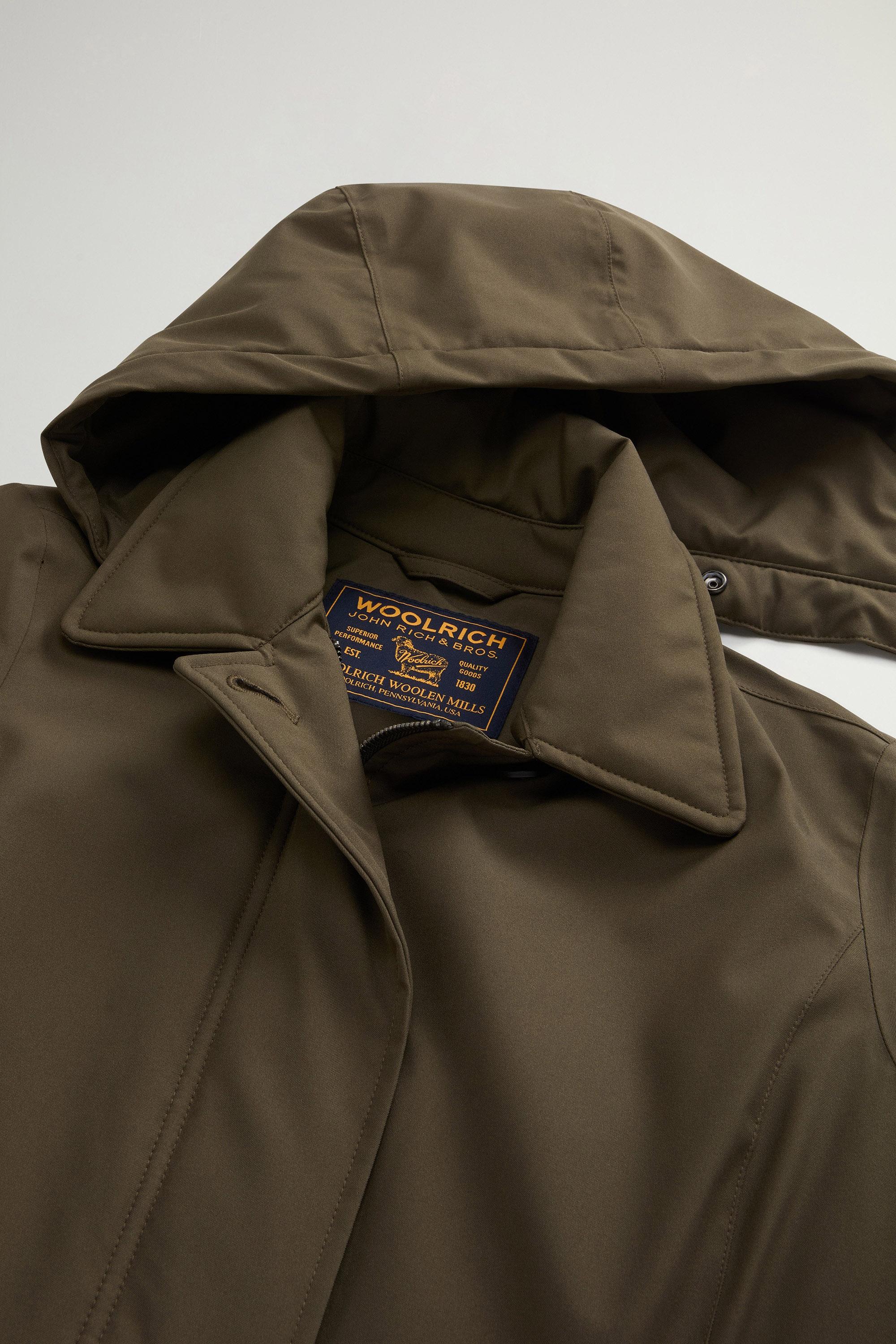 Coat in Light Stretch with Removable Hood Green photo 6 | Woolrich