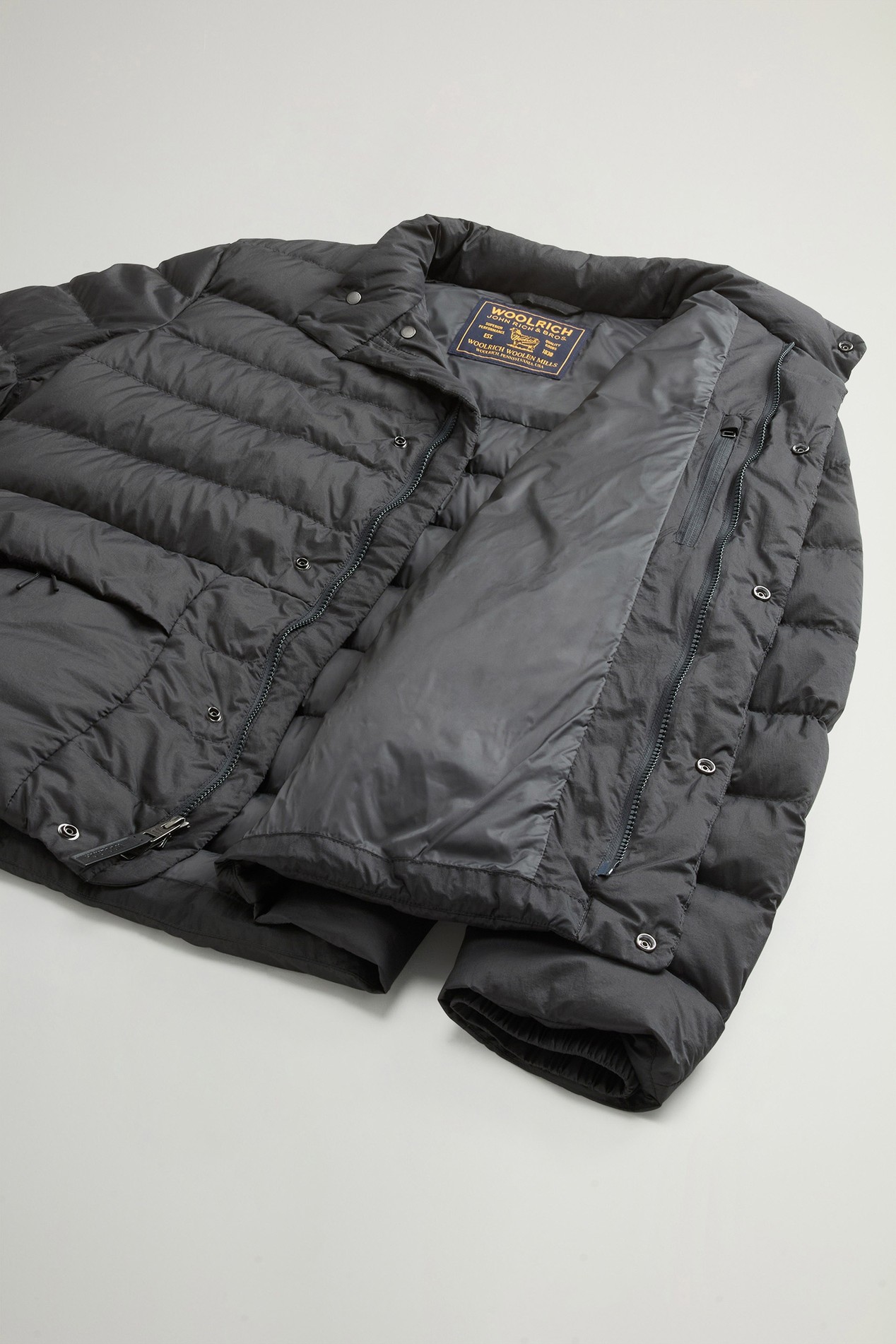 Bering Jacket in Crinkle Nylon Gray photo 8 | Woolrich