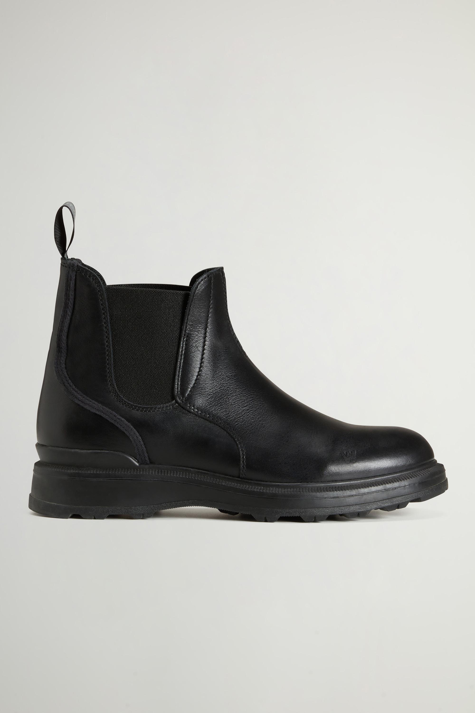 Stone Grove Ankle Boots in Calfskin Leather Black photo 1 | Woolrich