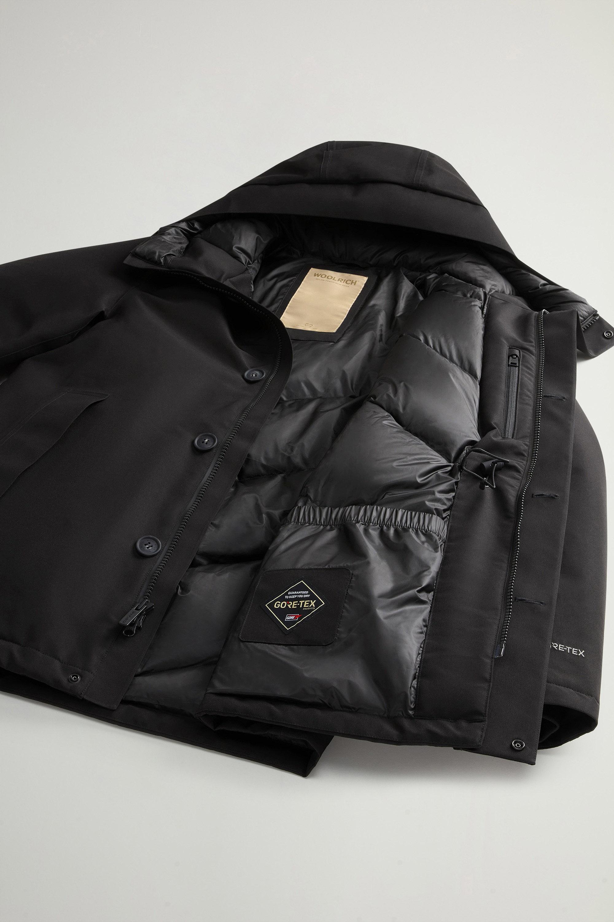 Waterproof Parka in Recycled Two-Layered GORE-TEX Fabric Black photo 8 | Woolrich
