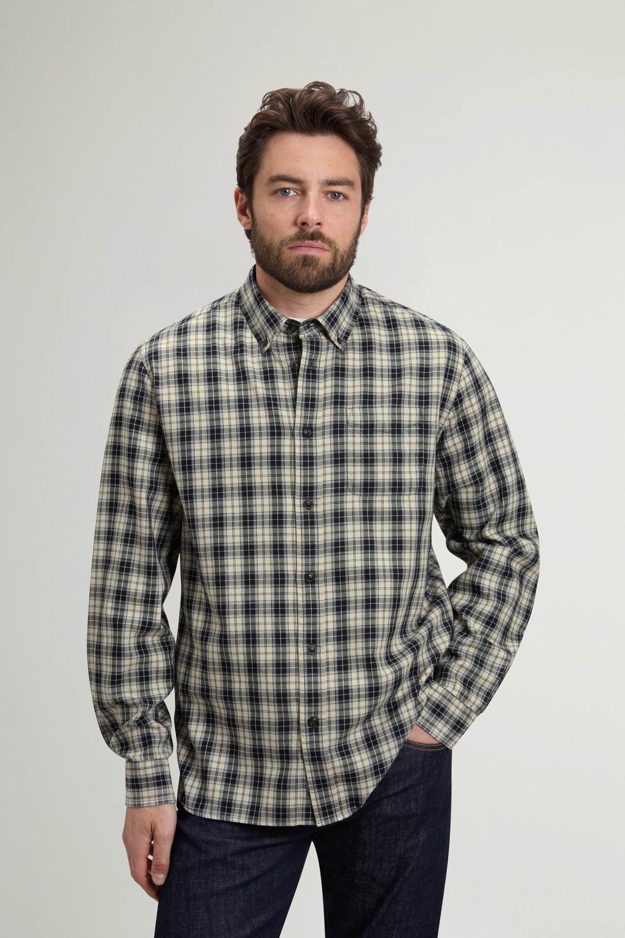 Button-Down Checked Shirt in Pure Cotton Flannel White photo 1 | Woolrich