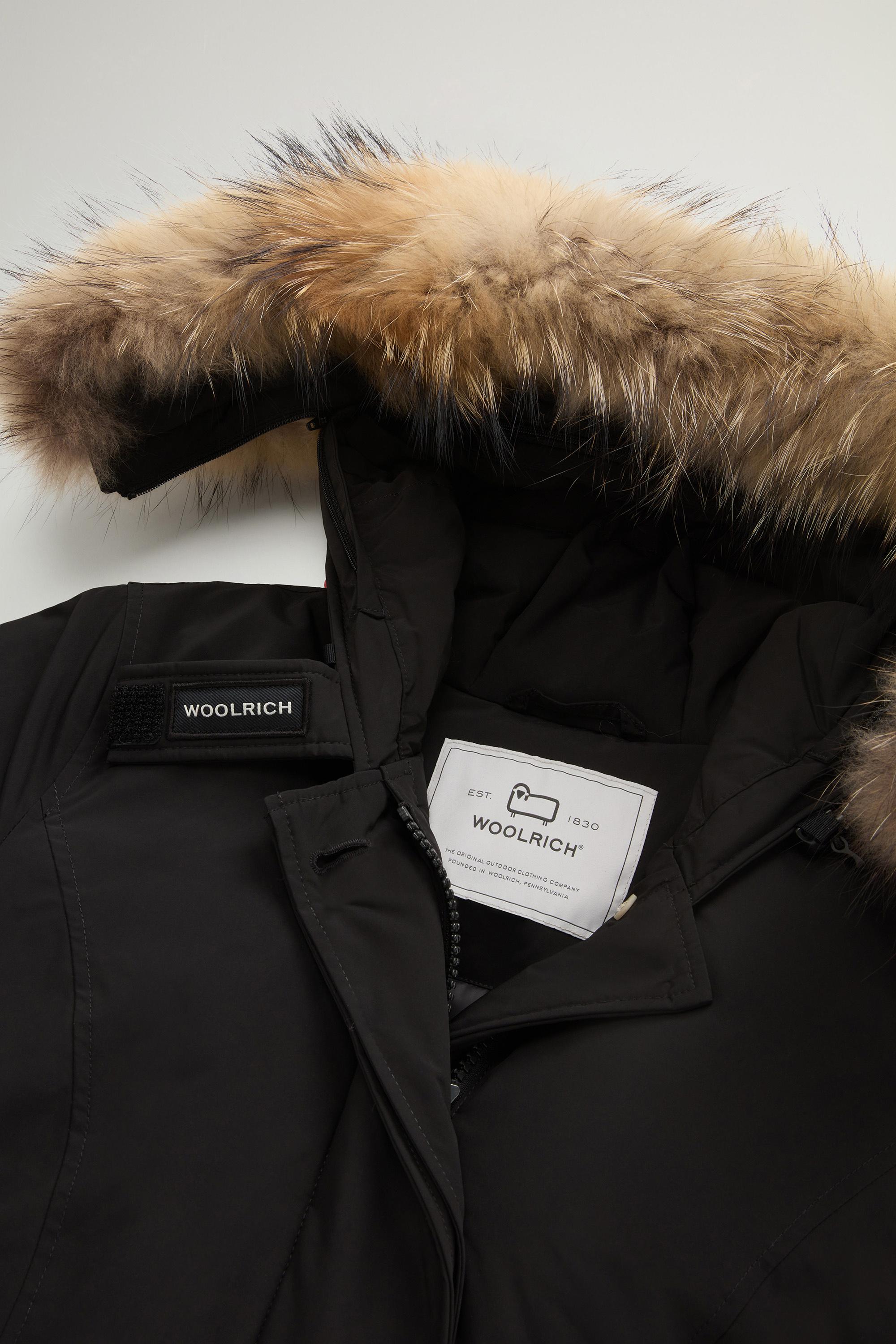 Arctic Parka in Urban Touch with Detachable Fur Black photo 6 | Woolrich