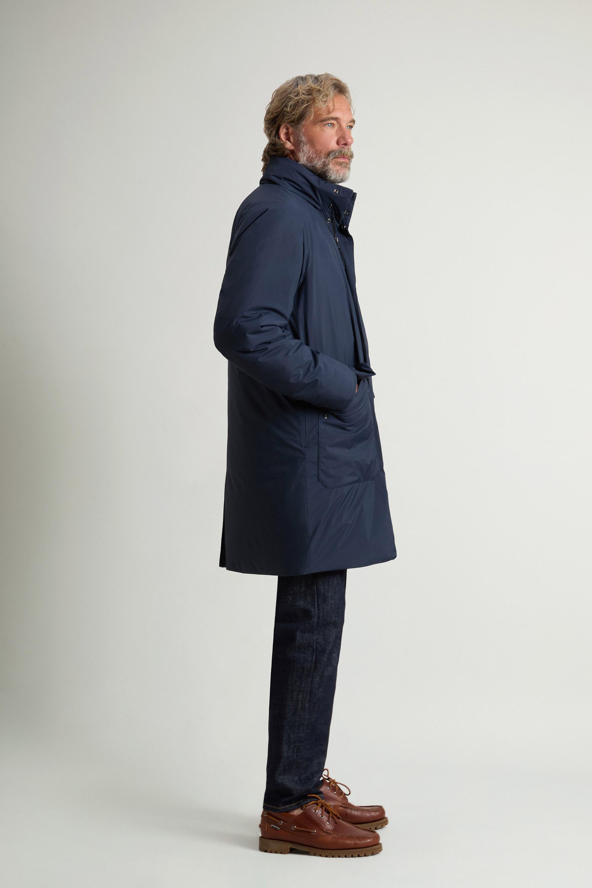 Manteau en Light Micro Ripstop à capuche amovible Bleu photo 1 | Woolrich