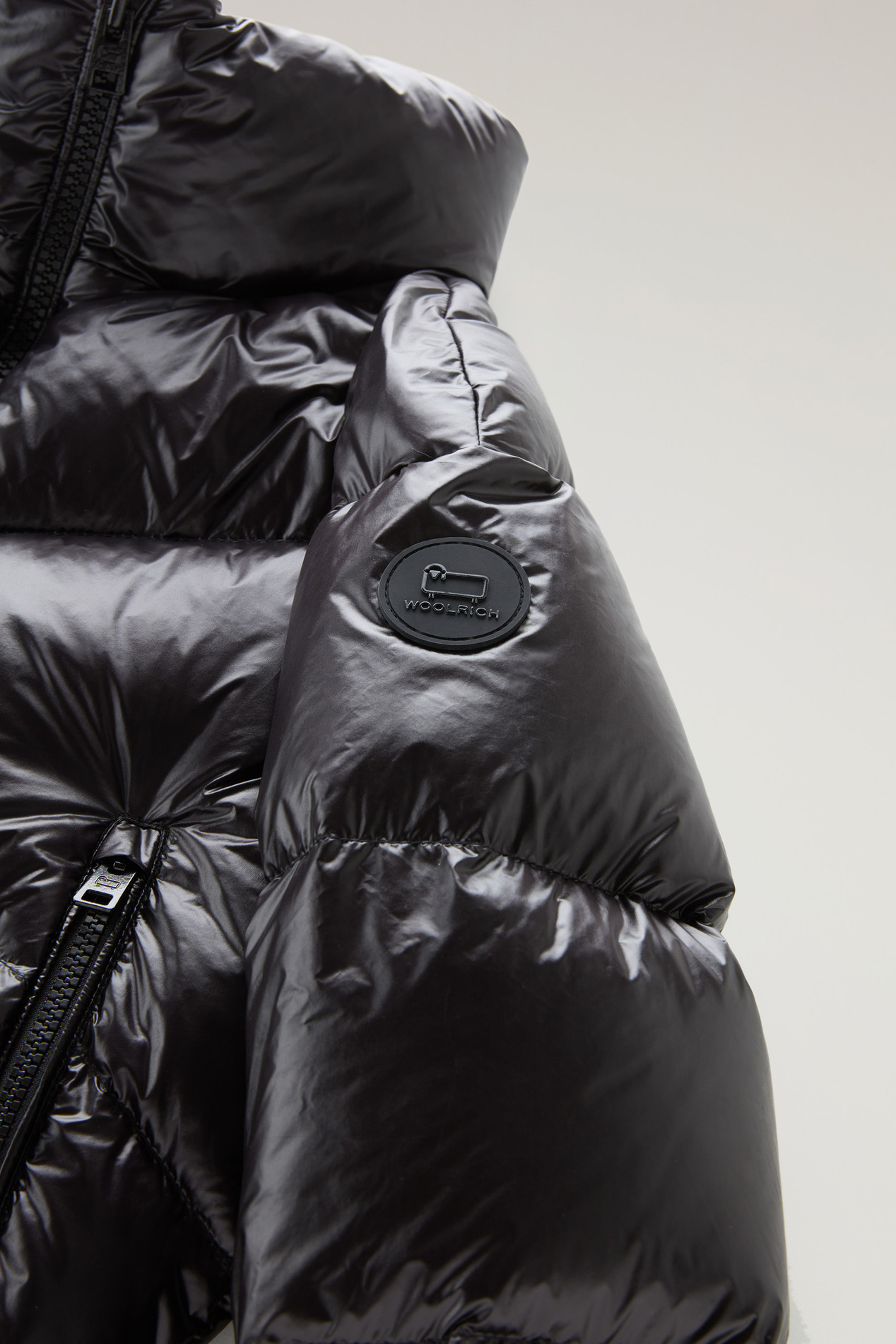 Girls' Aliquippa Down Jacket in Glossy Nylon Black photo 4 | Woolrich