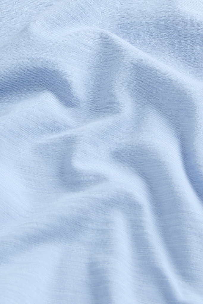 T-Shirt mit V-Ausschnitt aus geflammter, reiner Baumwolle Blau photo 2 | Woolrich