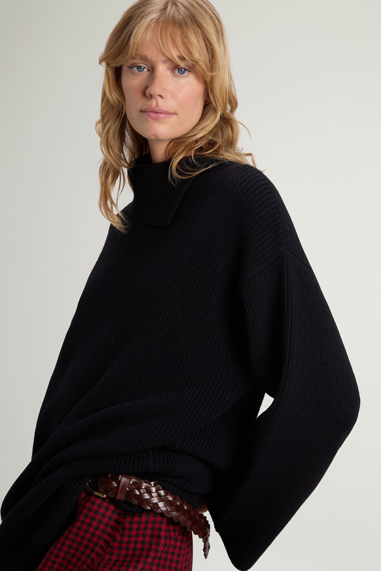 Pullover aus reiner Merino-Schurwolle mit hohem Kragen Schwarz photo 4 | Woolrich