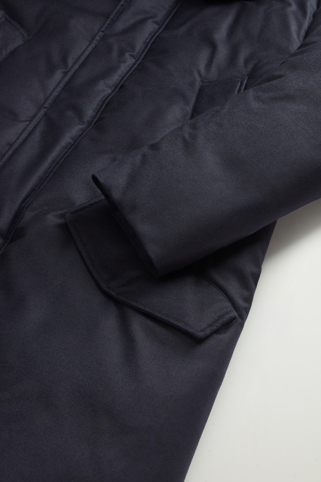 Parka in Italian Wool and Silk Blend Crafted with a Loro Piana Fabric Blue photo 3 | Woolrich