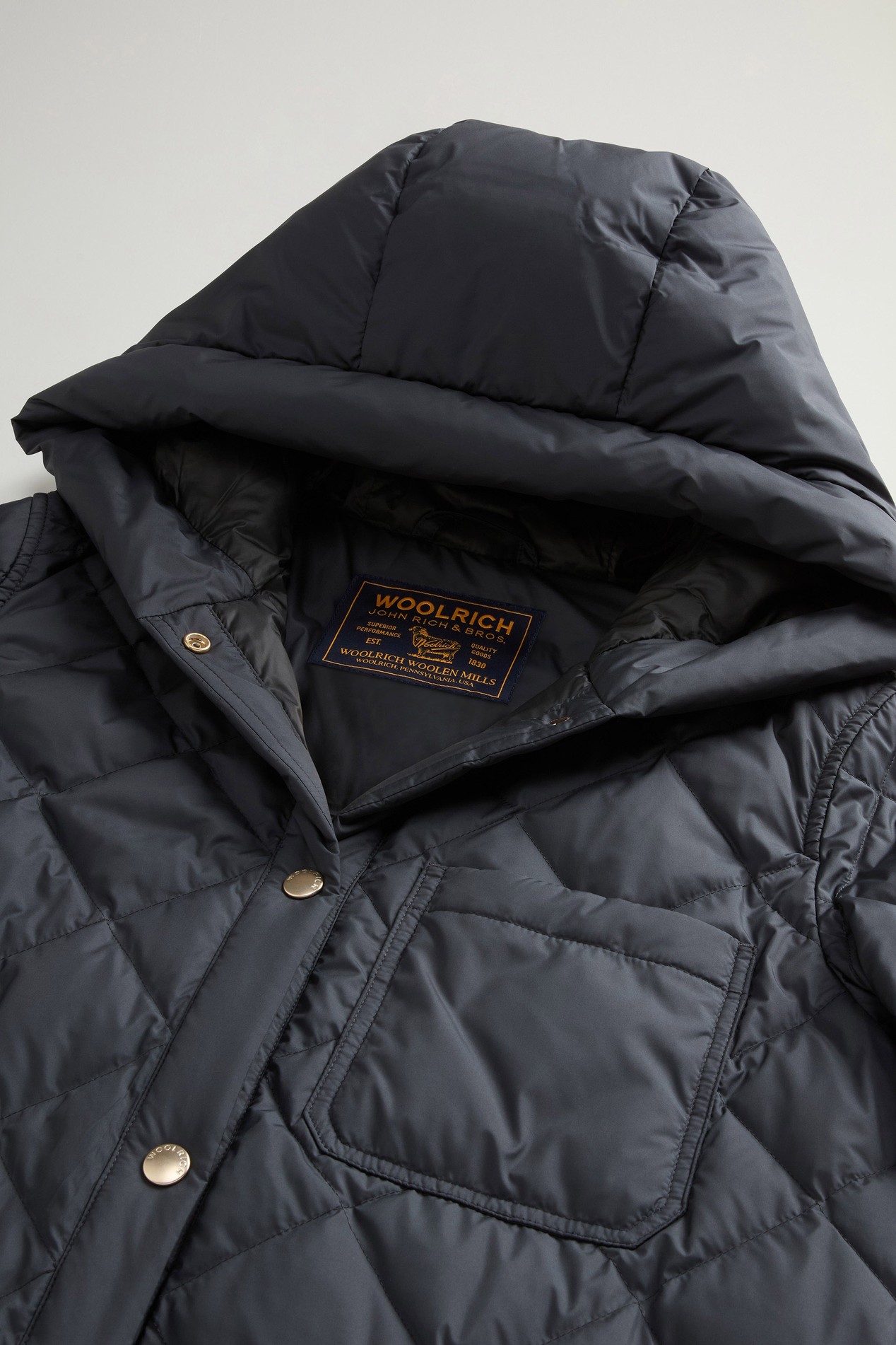 Parka mit Steppung aus Mikrofaser Grau photo 6 | Woolrich