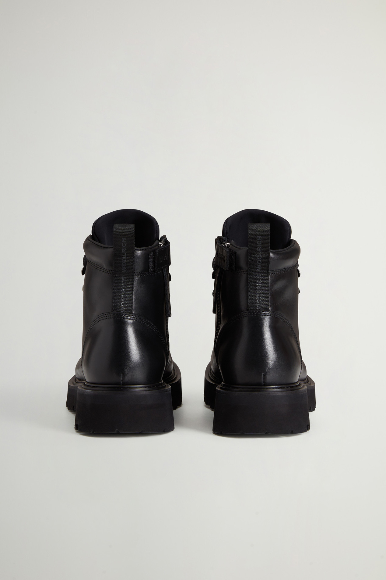 Hiking Boots in Leather Black photo 3 | Woolrich