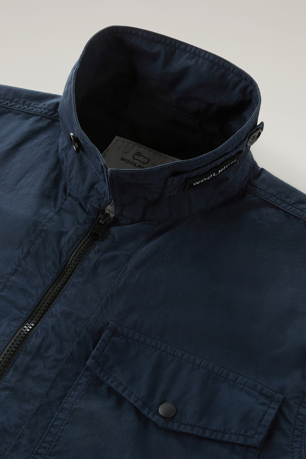 Garment-Dyed Overshirt in Pure Cotton Blue photo 4 | Woolrich