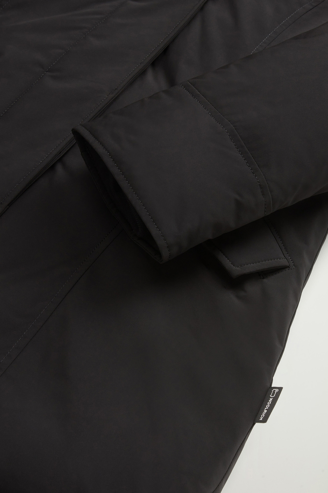 Arctic Parka in Urban Touch with Detachable Fur Black photo 7 | Woolrich