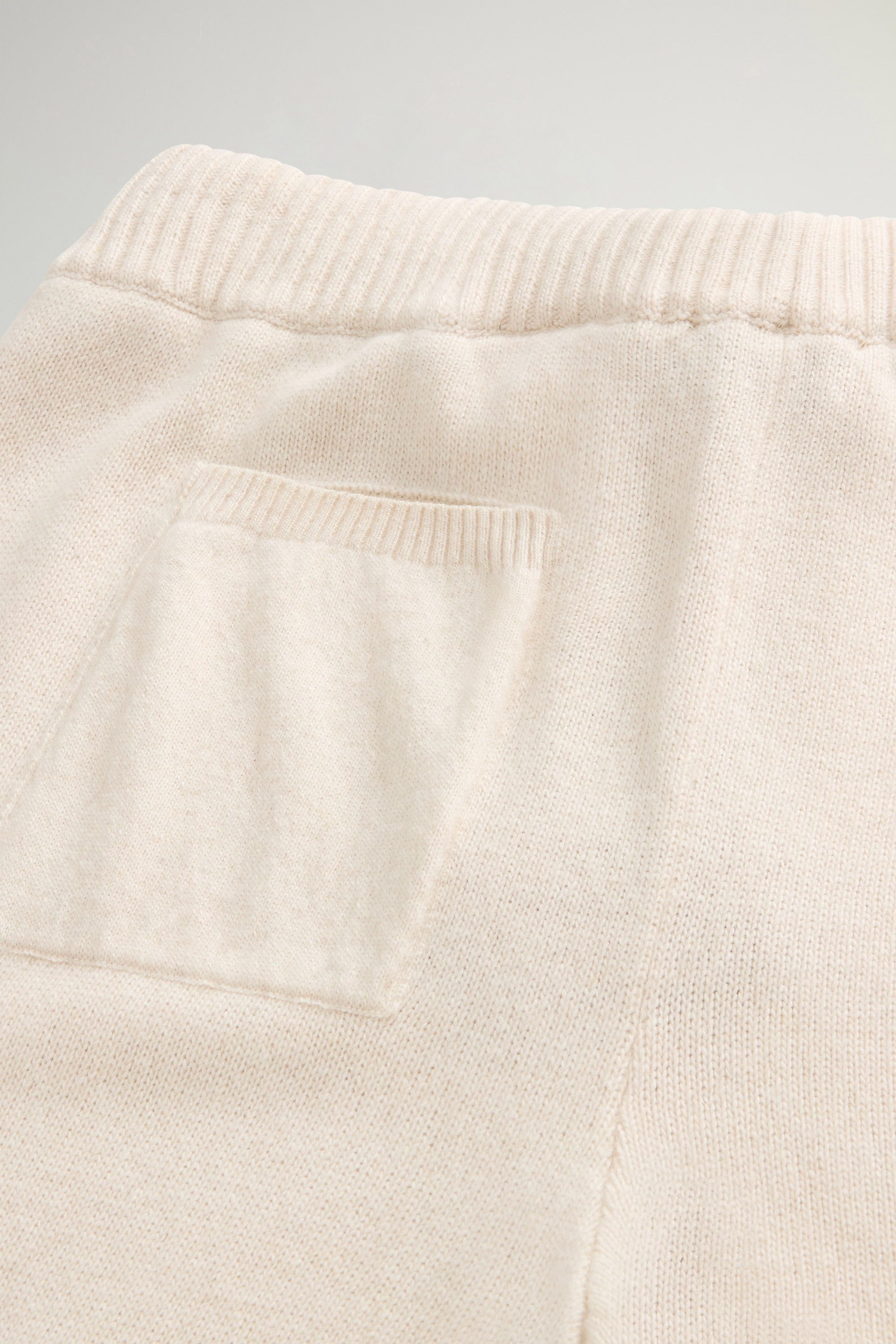 Pantalon en laine et cachemire Blanc photo 6 | Woolrich
