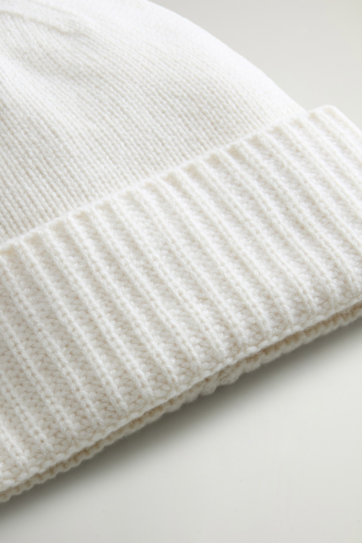 Pure Cashmere Beanie White photo 3 | Woolrich