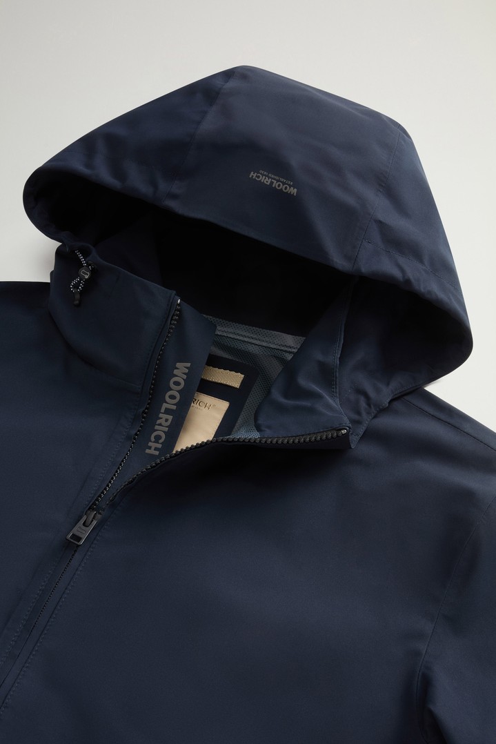 Pacific Jacket in Two-Layered Fabric Blue photo 6 | Woolrich