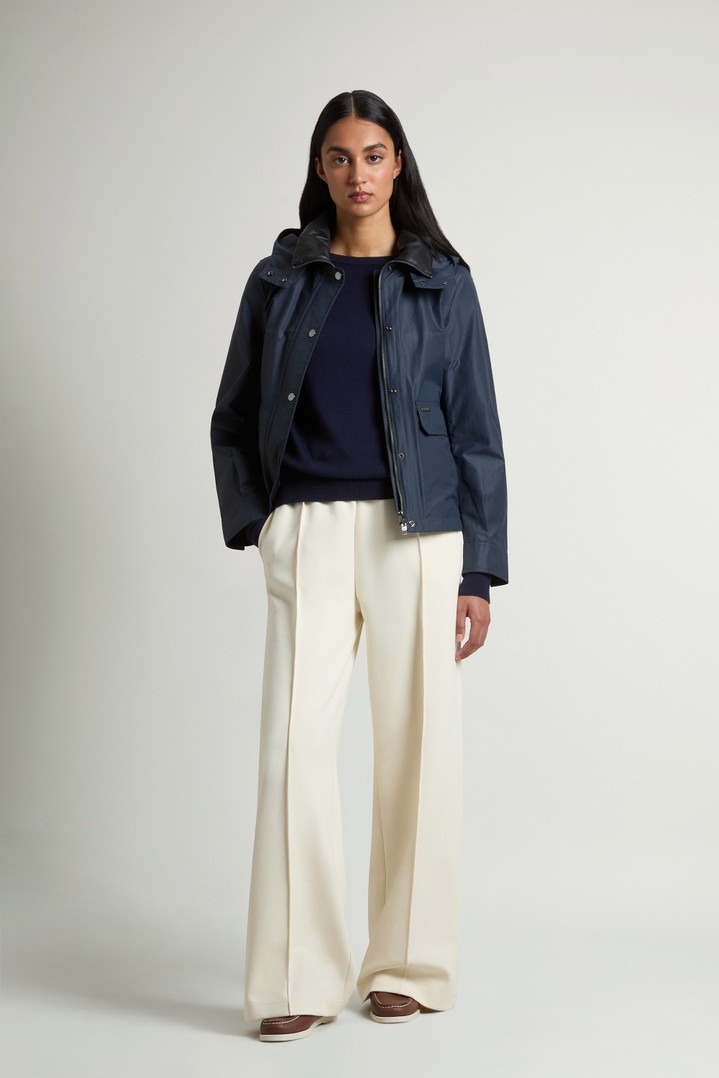 Dundee Jacket in Superwax Cotton Blue photo 2 | Woolrich