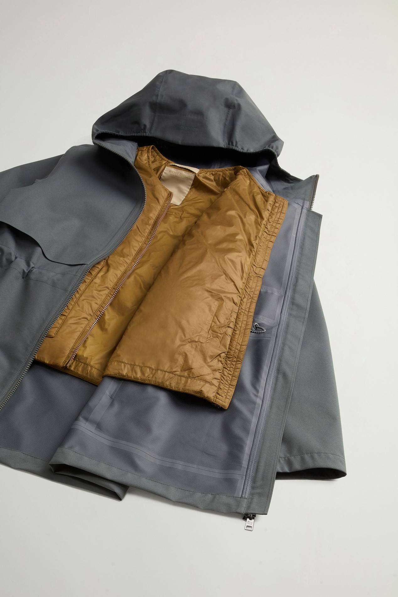 3-in-1 Parka in Light Stretch Fabric Green photo 9 | Woolrich