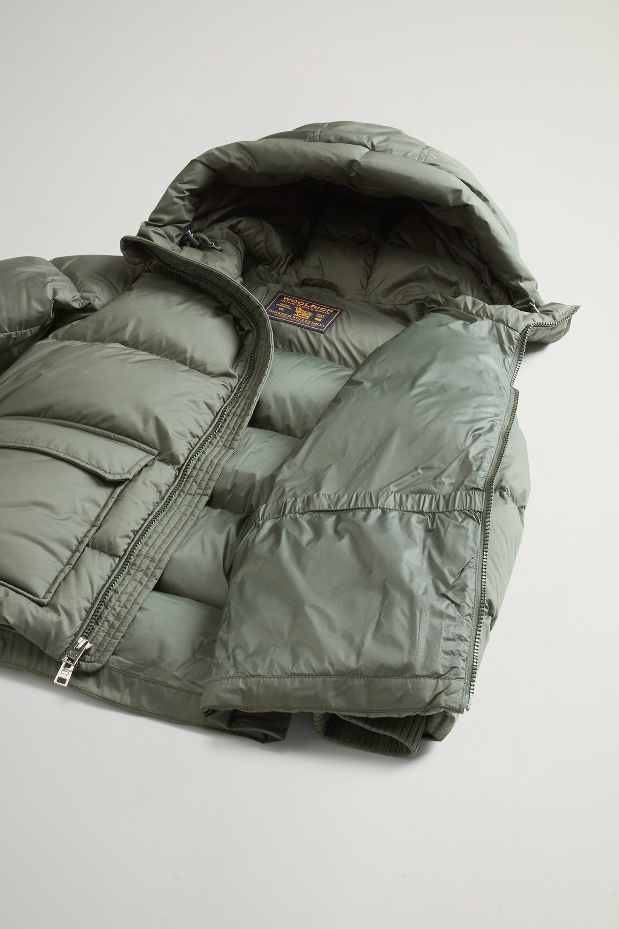 Jungen-Jacke Sierra aus gesteppter Mikrofaser mit Kapuze Grün photo 5 | Woolrich
