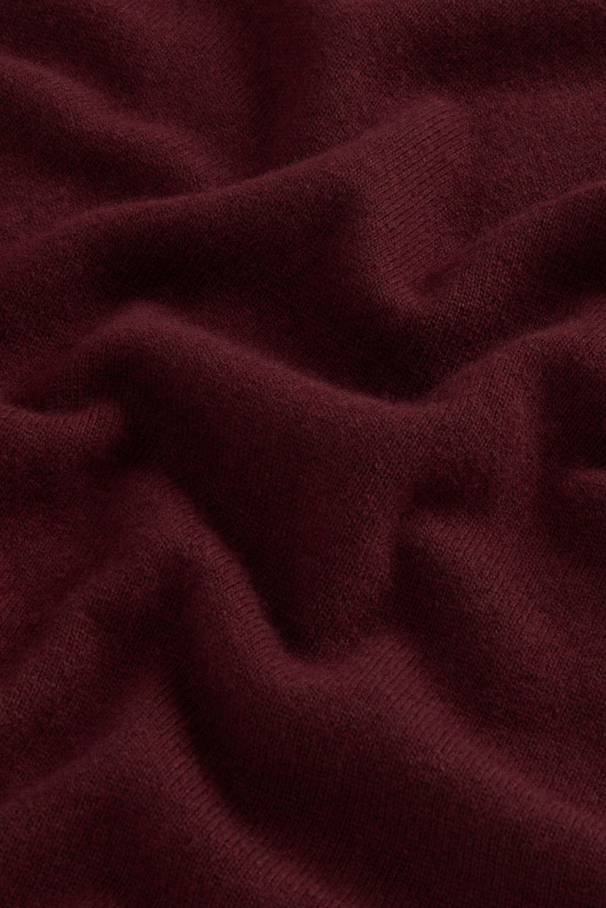 Crewneck Sweater in Virgin Wool and Cashmere Blend Burgundy photo 6 | Woolrich