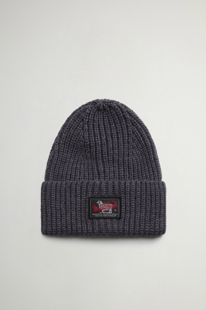 WM PATCH BEANIE Gray photo 2 | Woolrich