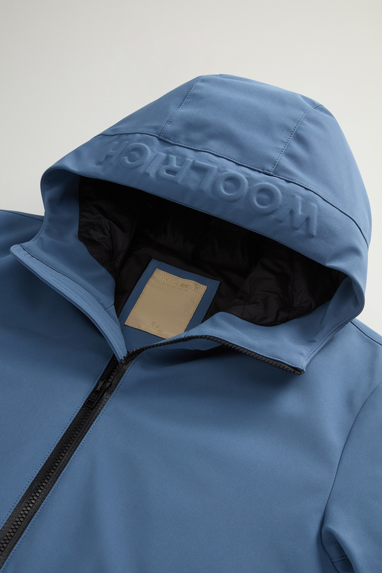 Pacific Jacket in Tech Softshell Blue photo 2 | Woolrich