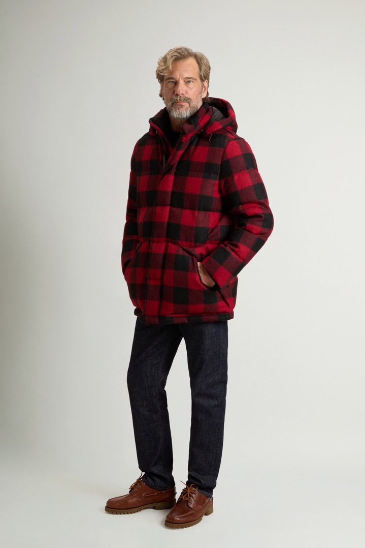 CHECK MOON PUFFER PARKA Rouge photo 2 | Woolrich