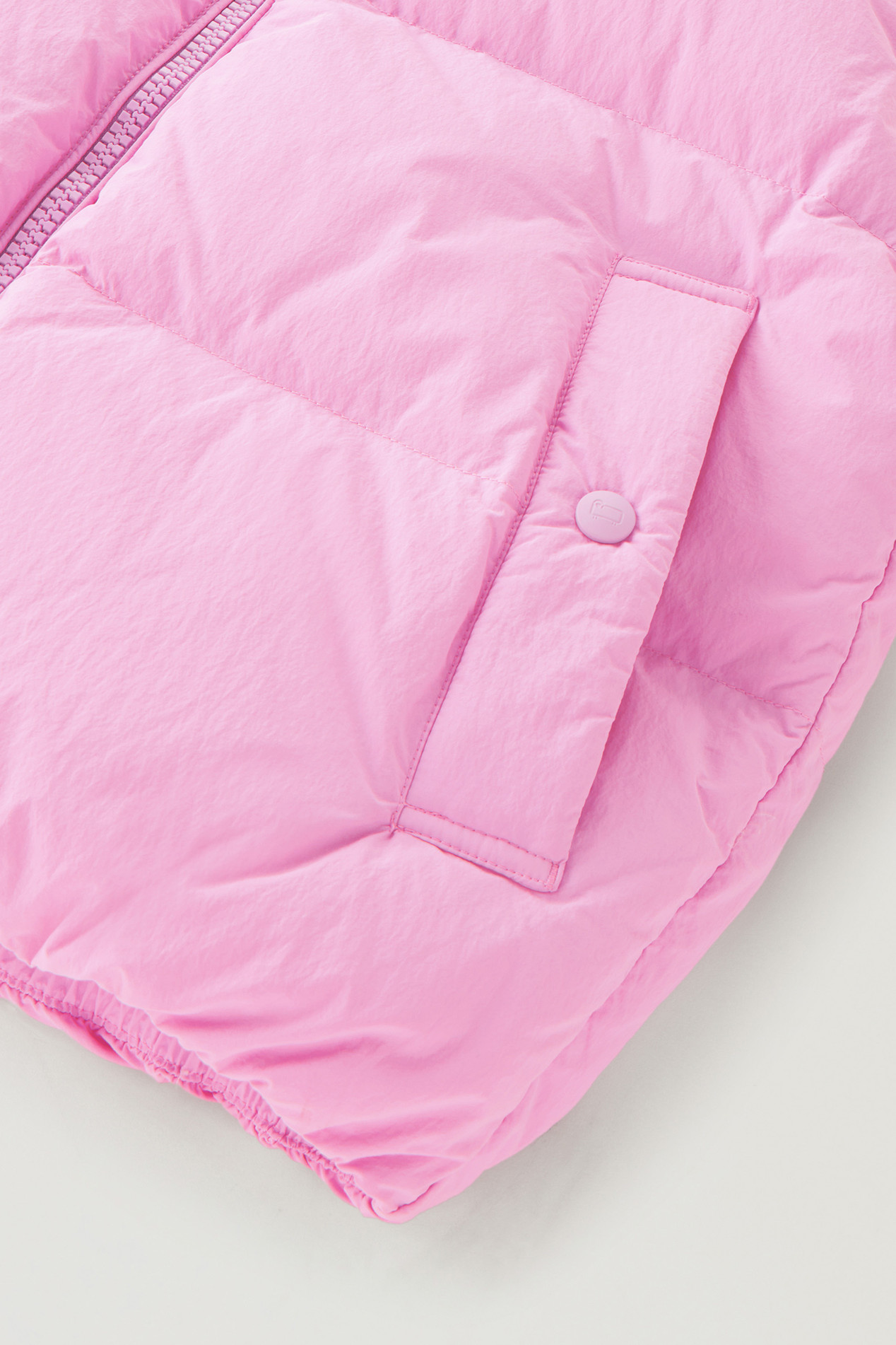 Quilted Vest in Eco Taslan Nylon Pink photo 4 | Woolrich