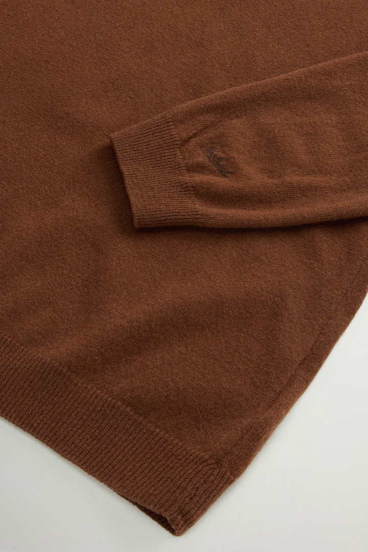 Crewneck Sweater in Pure Virgin Wool Brown photo 2 | Woolrich