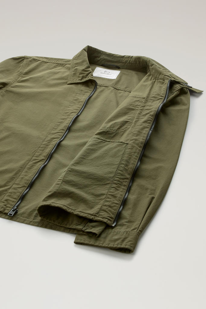 Garment-Dyed Overshirt in Pure Cotton Green photo 6 | Woolrich