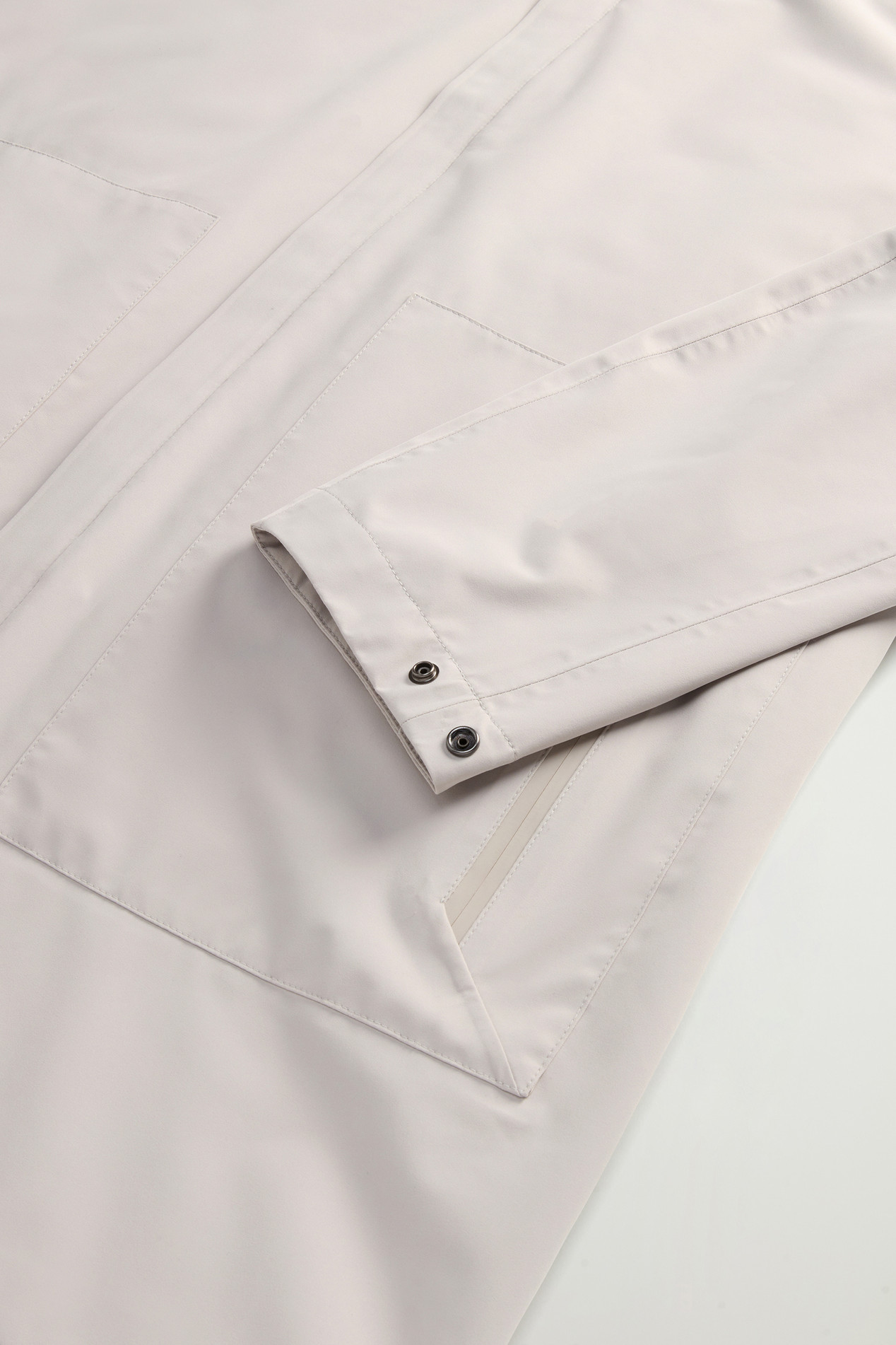 2-In-1 Jacket in Two-Layered Fabric Gray photo 4 | Woolrich