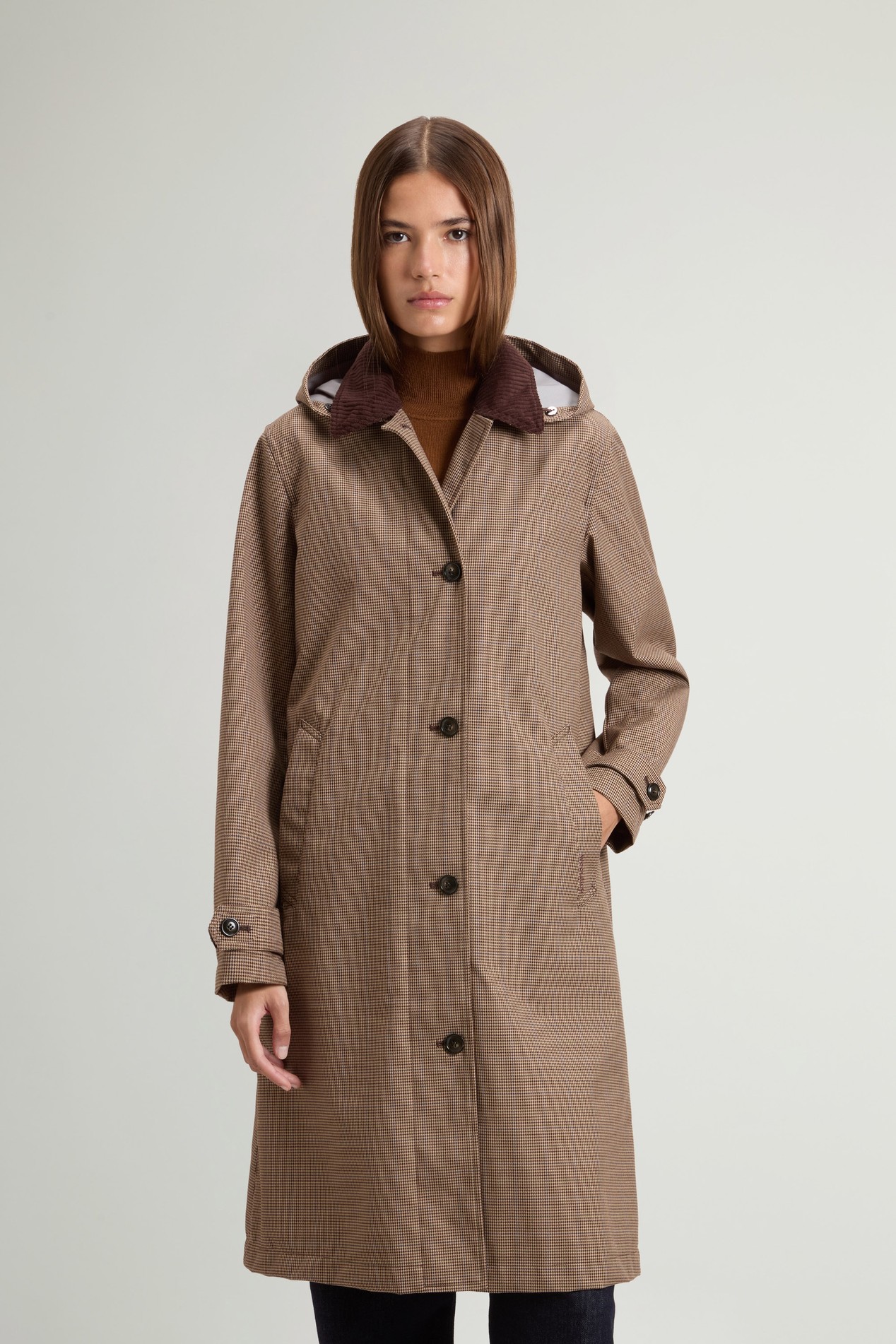 Coat in Yarn-Dyed Three-Layered Fabric with Removable Hood Brown photo 1 | Woolrich