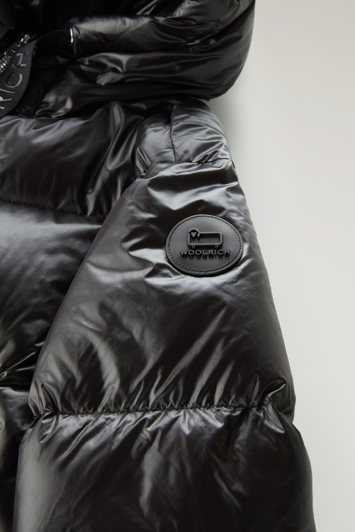 Aliquippa Short Down Jacket in Glossy Nylon Black photo 3 | Woolrich