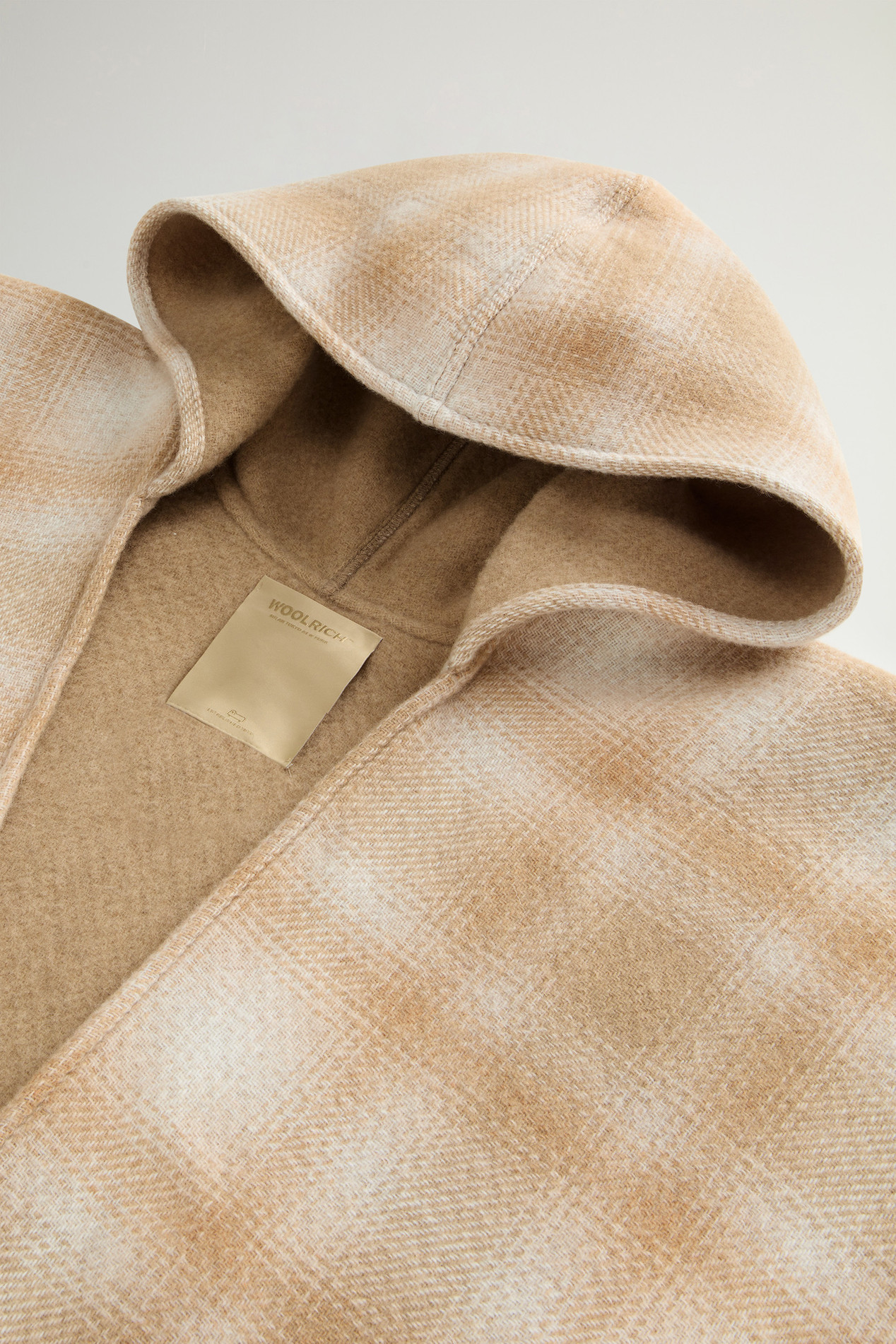 HOMBRE WOOL BLEND CAPE Beige photo 2 | Woolrich